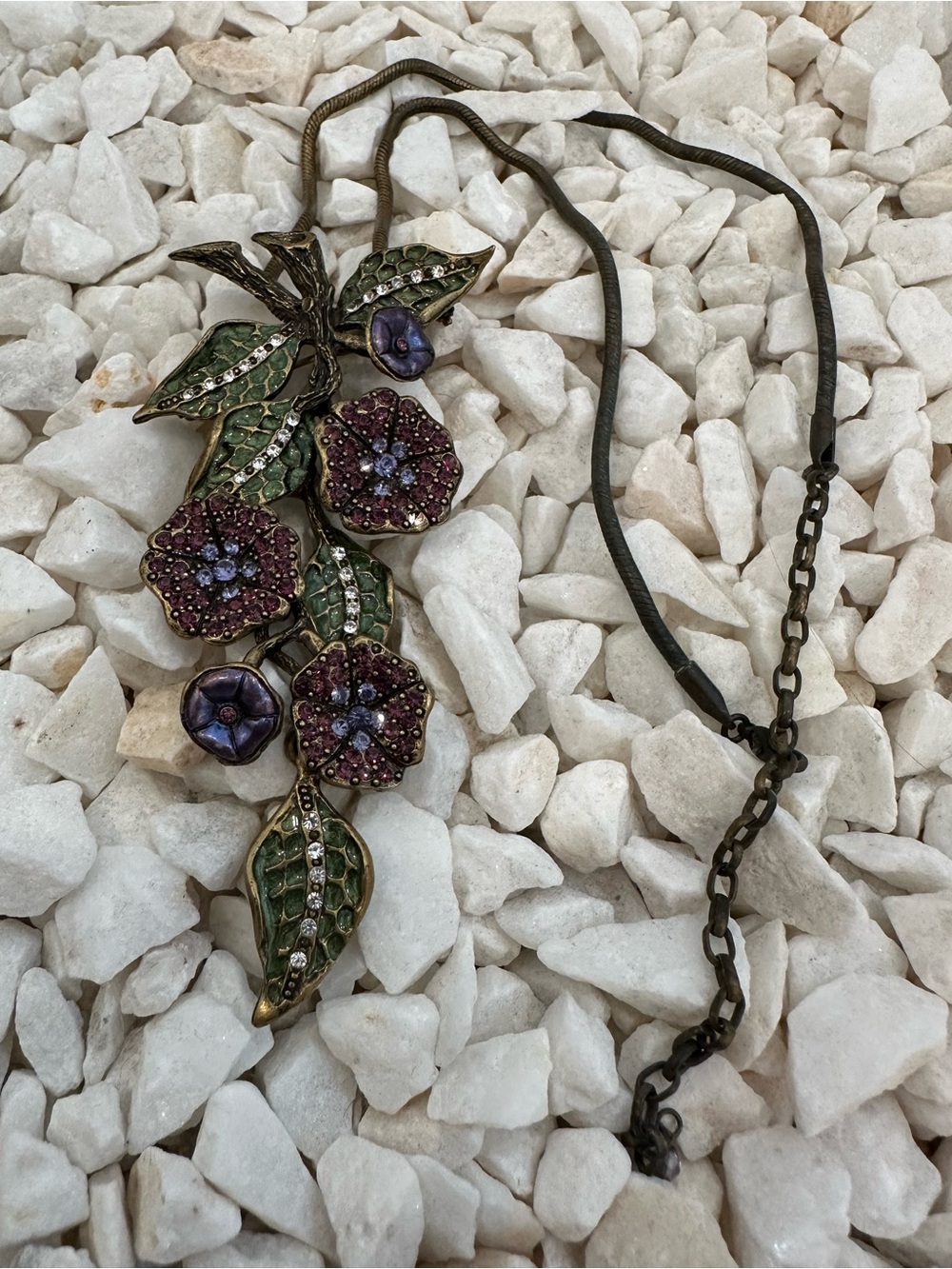 Sweet Romance  Crystal Vintage  Pansy Broach and  Necklace